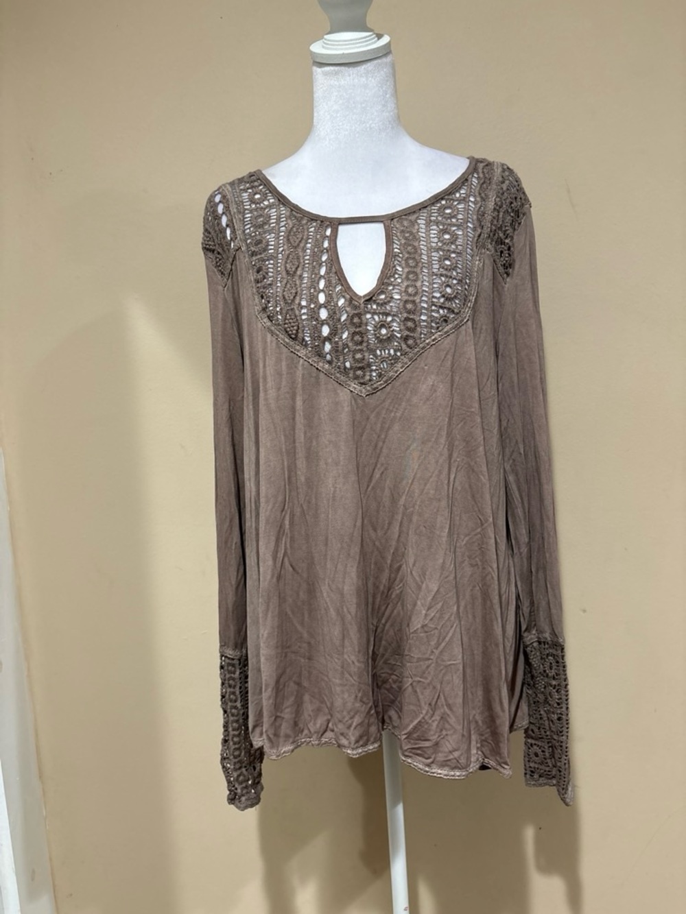 POL Crochet Yoke Long Sleeve Top - Taupe Brown